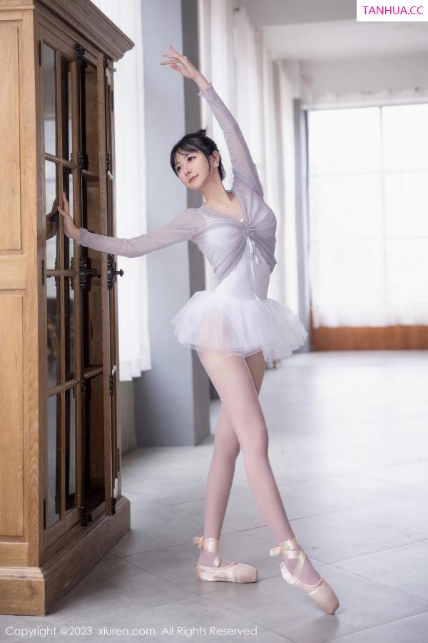   [XiuRen]高清写真图 2023.04.18 No.6592 谢小蒽 芭蕾舞蹈第18张图片